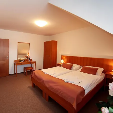 Golf&wellness Hotel Alfrédov
